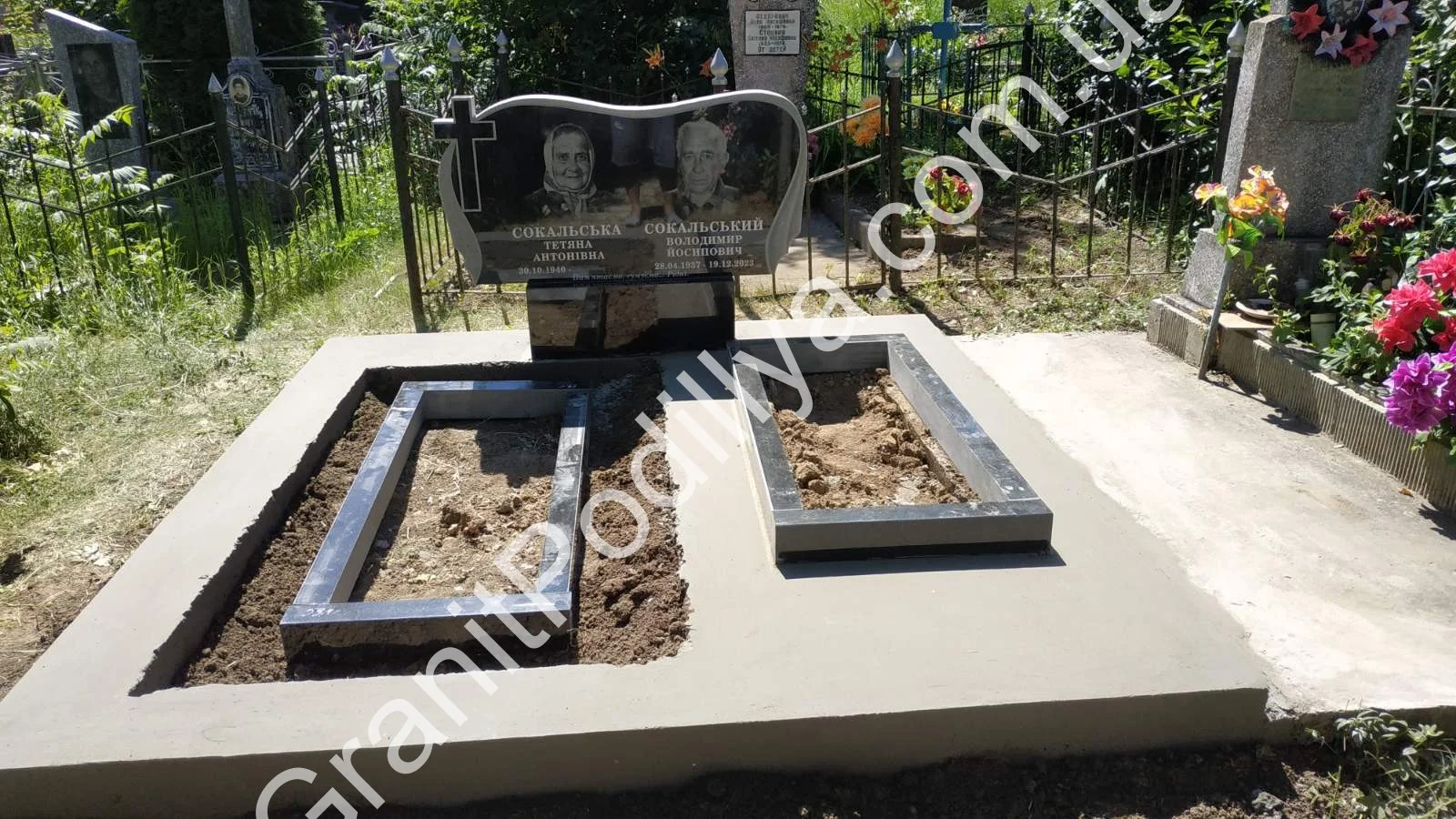 Подвійний пам'ятник з граніту - Кам'янець-Подільський | GranitPodillya